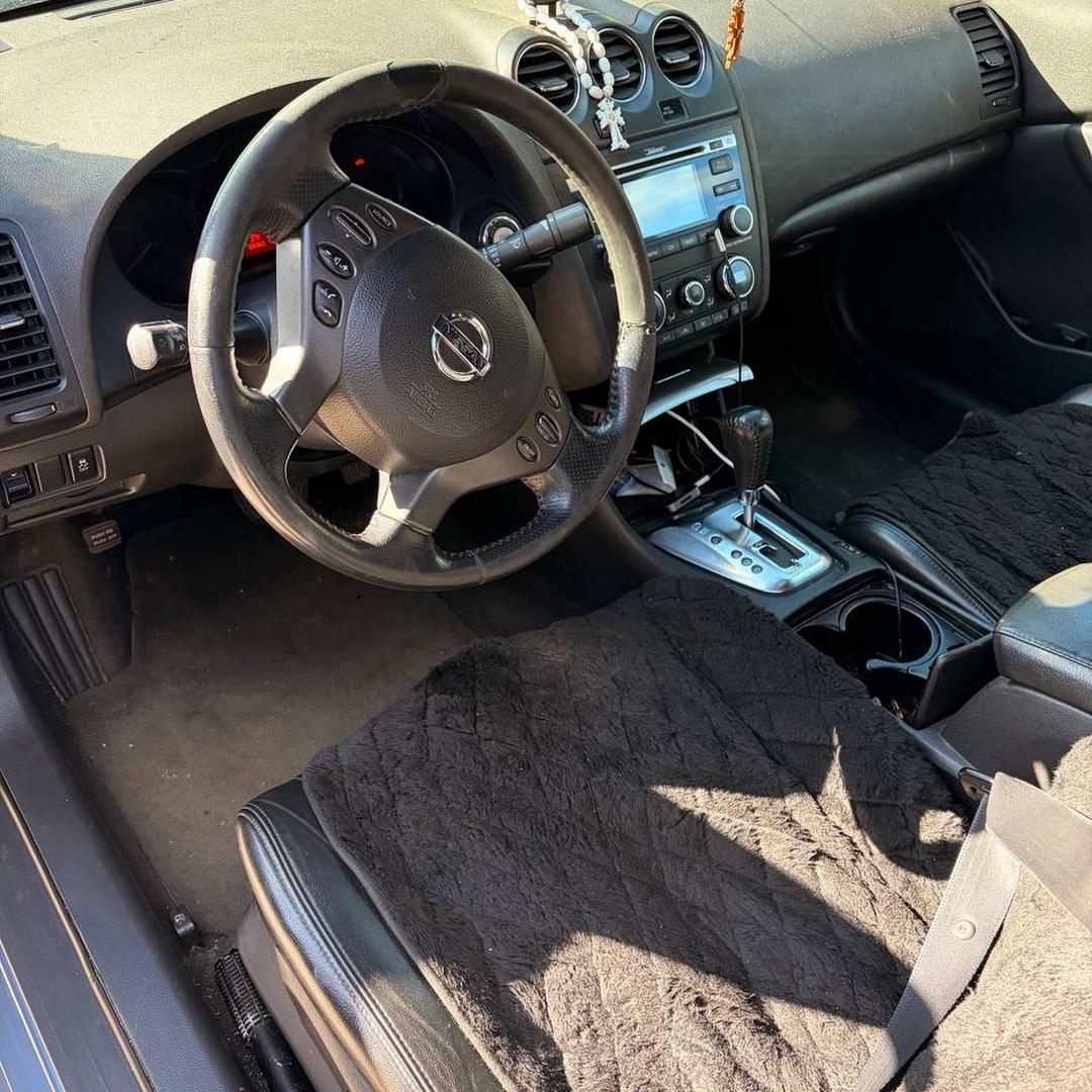 Nissan Altima — изображение 5