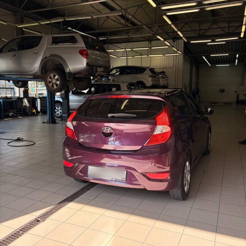 Alternative view of Hyundai Solaris