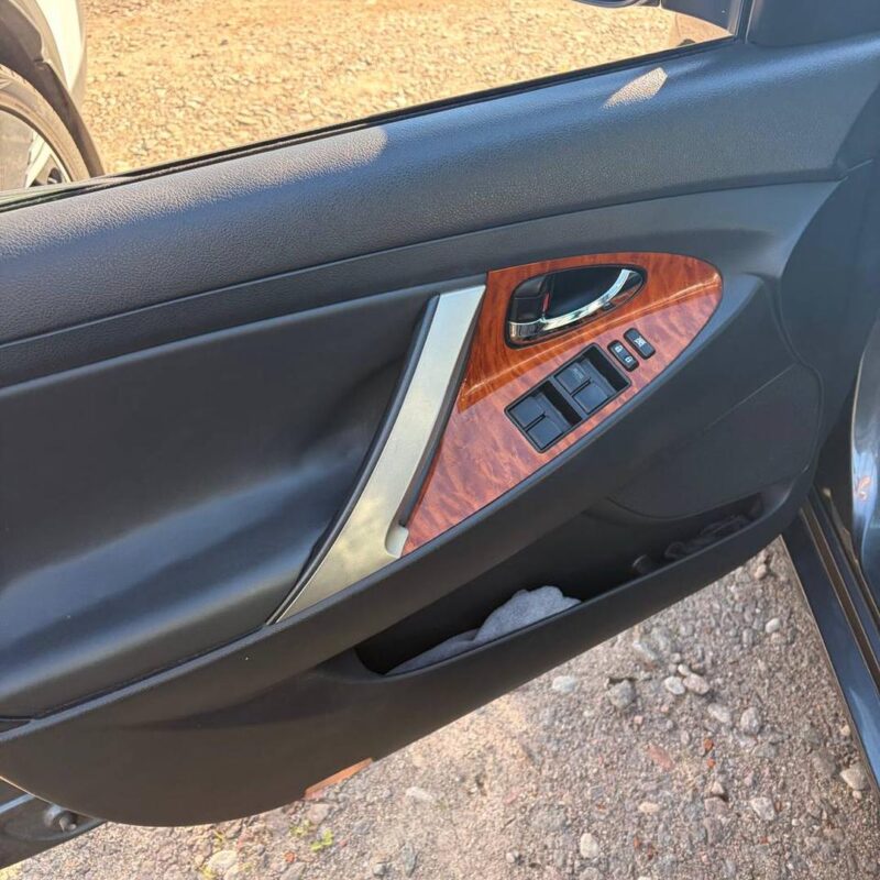 Toyota Camry — изображение 4