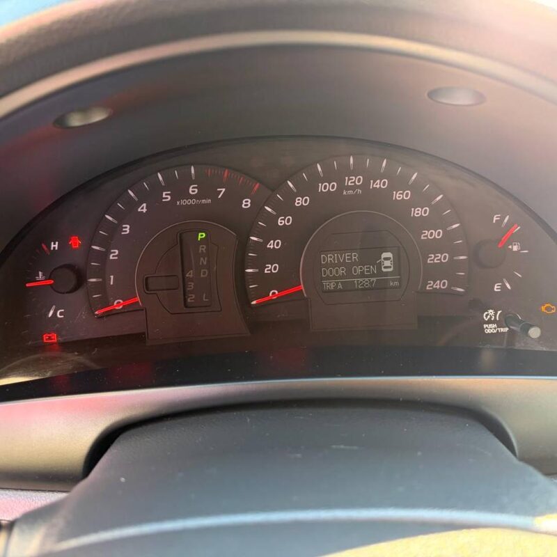 Toyota Camry — изображение 6